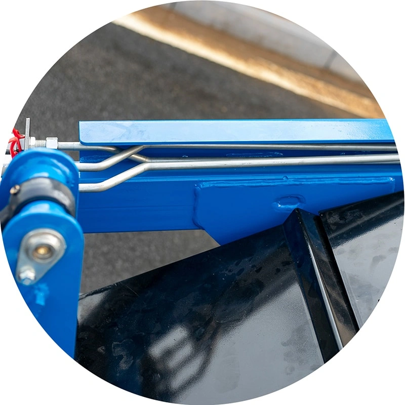 Schutzabdeckung für Hydraulikrohre